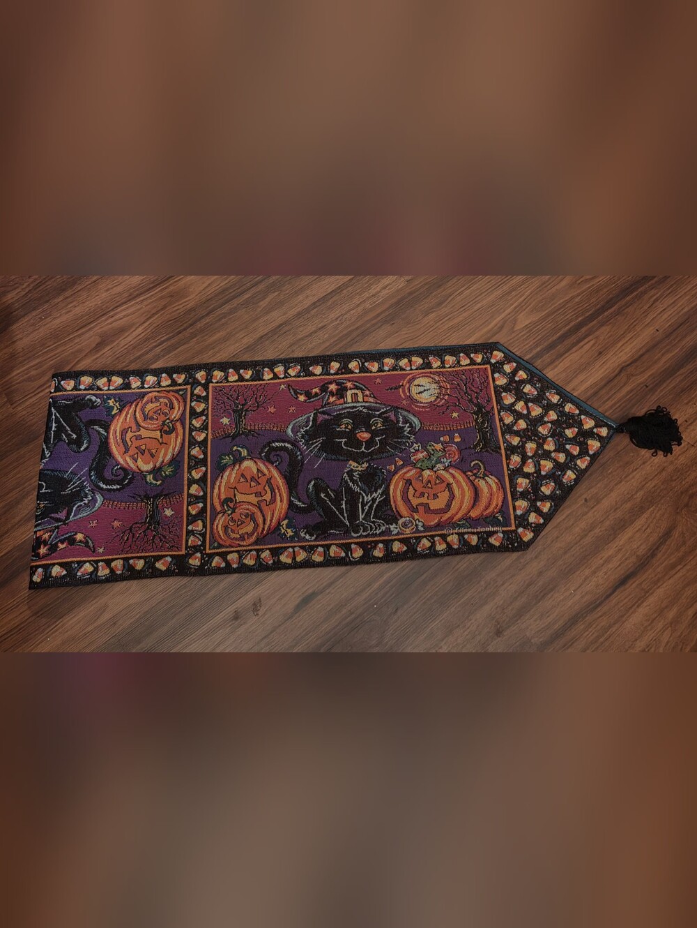 Halloween Cat & Jack-O'-Lantern Table Runner in Purple and Black - Unbranded